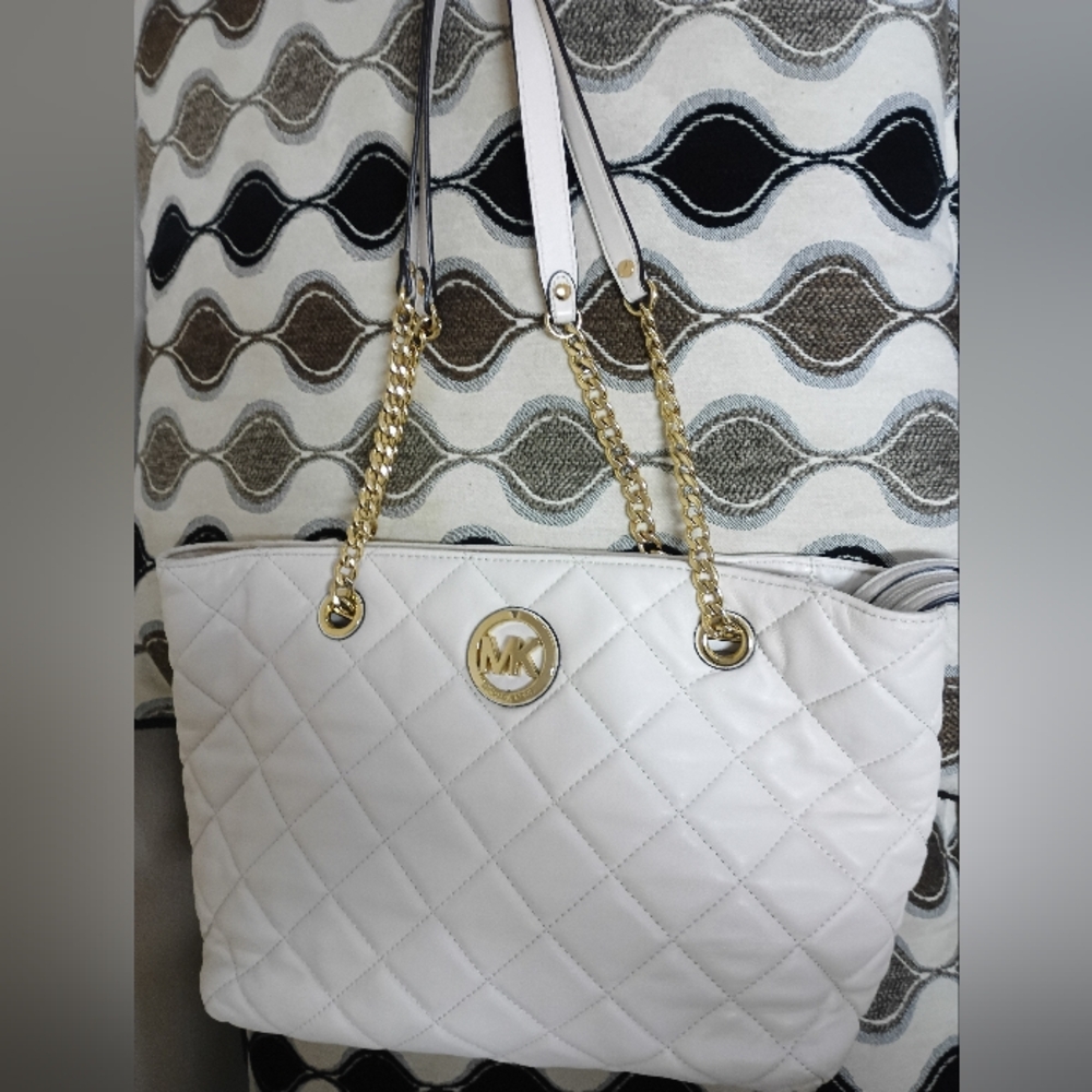 Michael Michael Kors - Picture 14 of 16